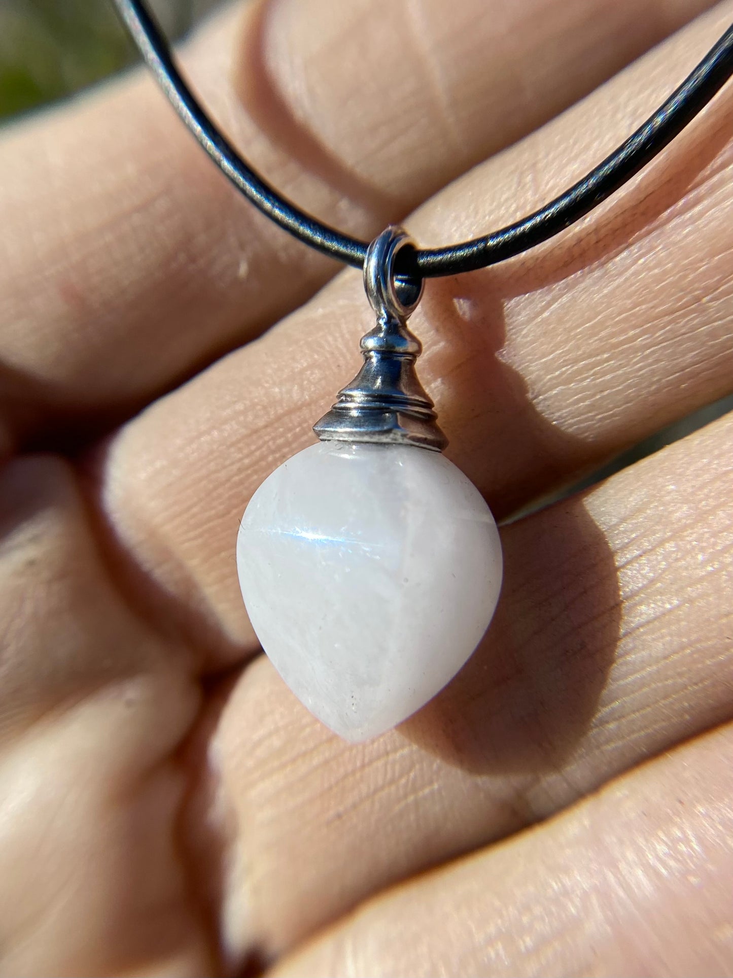 Quartz Heart Pendulum Pendant